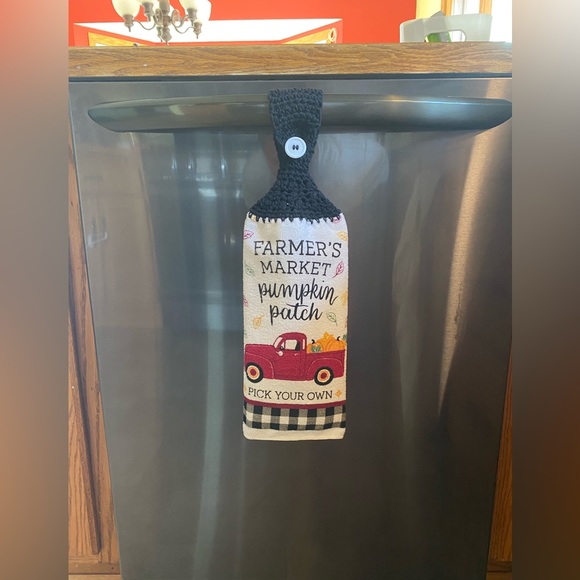 Crochet Top Hanging Kitchen Towel - Picture 8 of 8